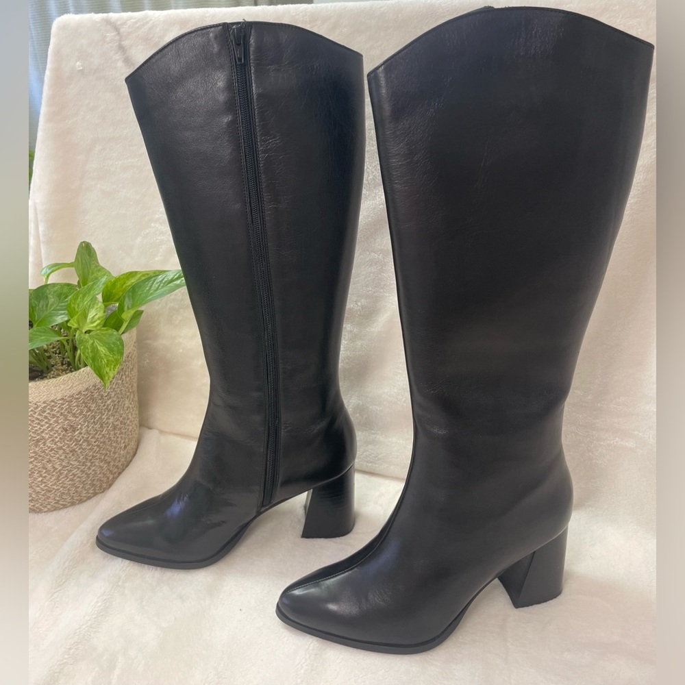 Journee Signature Womens Laila Stacked Heel Dress Boots NWOB Black Leather H 802 - Picture 10 of 15